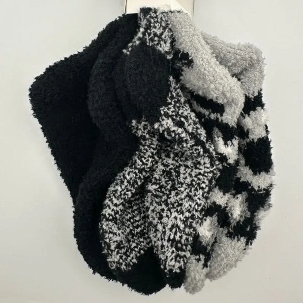 Daisy Fuentes 3 Pair Pack Cozy Crew Socks Gray Black Leopard Animal Print 4-10
